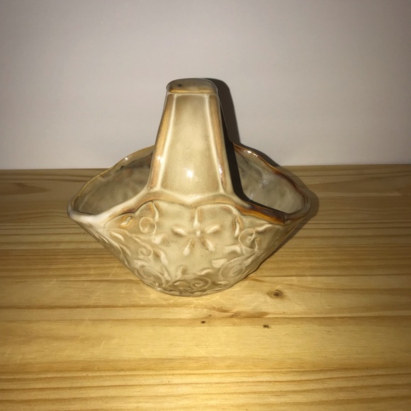 Hand made glass basket - Picture 5 of 5